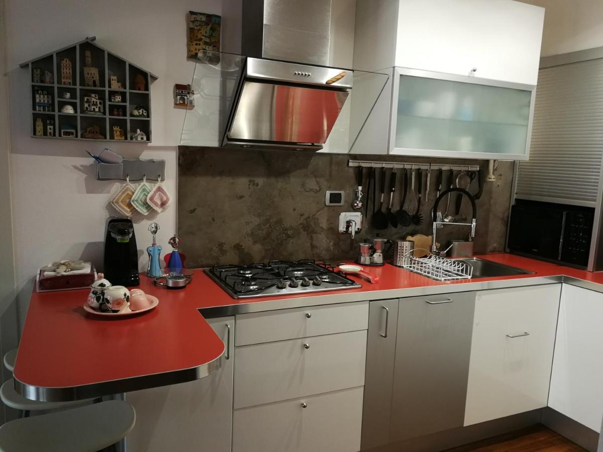 לריצ'י Appartamento La Collina Del Sole מראה חיצוני תמונה